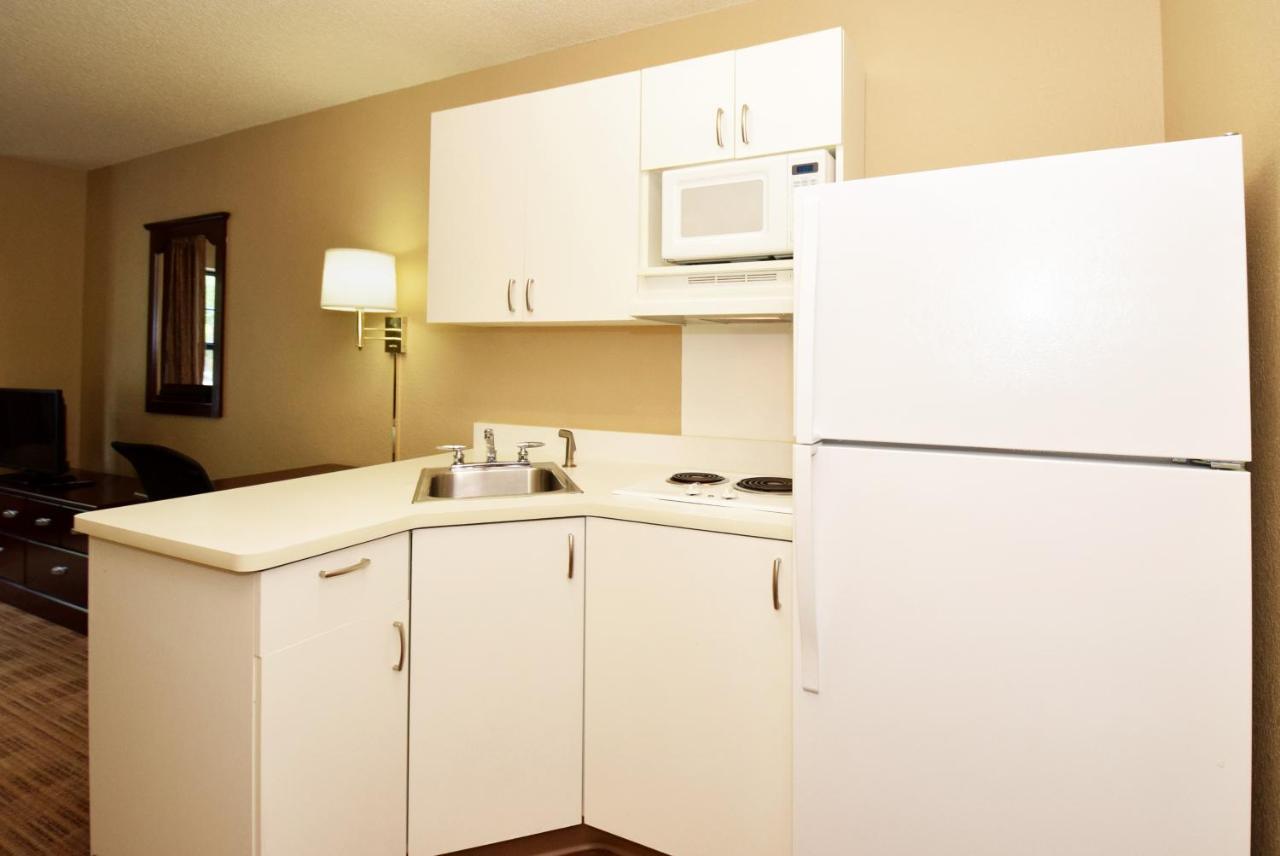 Extended Stay America Suites - Oakland - Эмеривилл Экстерьер фото