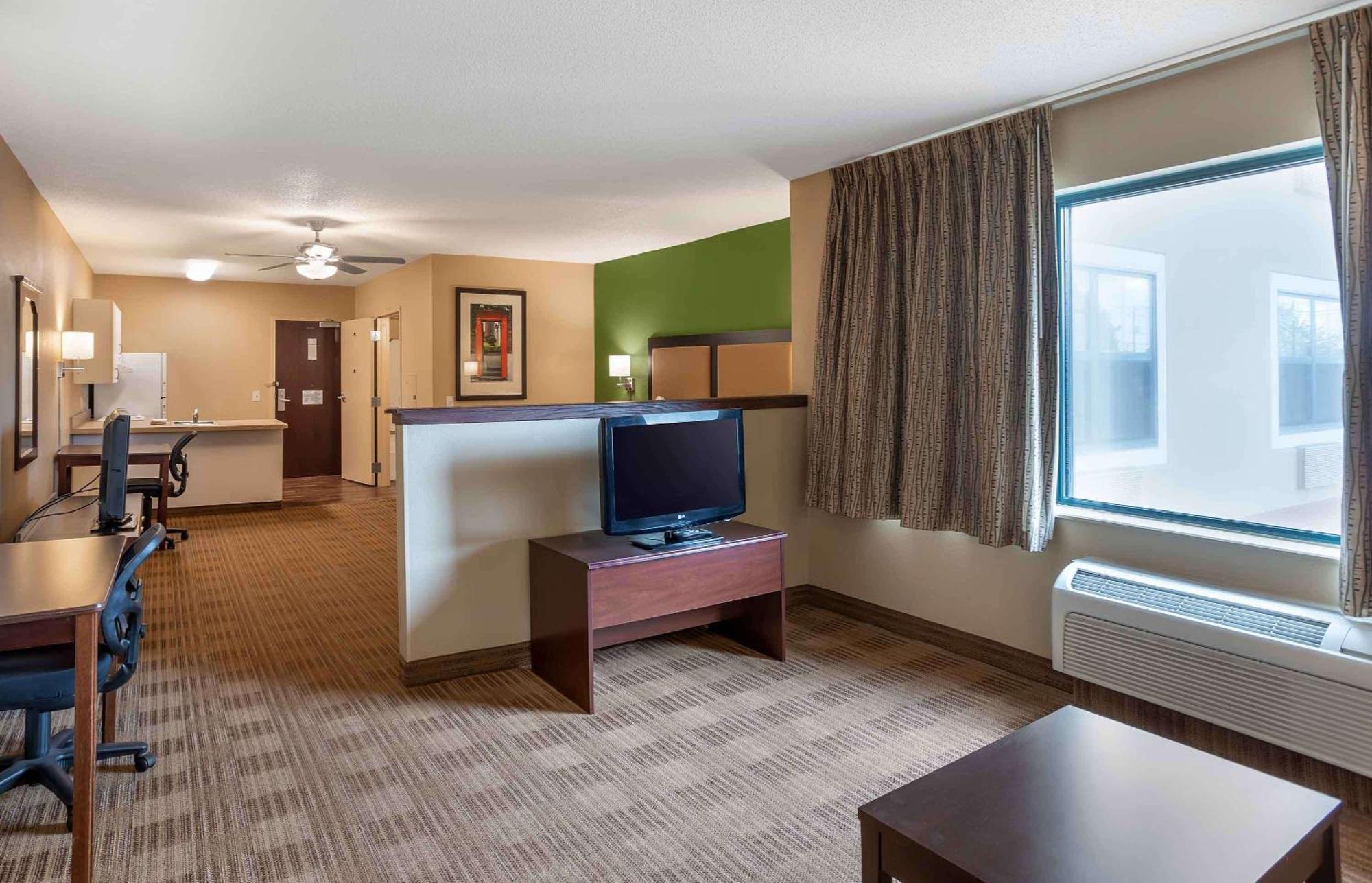 Extended Stay America Suites - Oakland - Эмеривилл Экстерьер фото