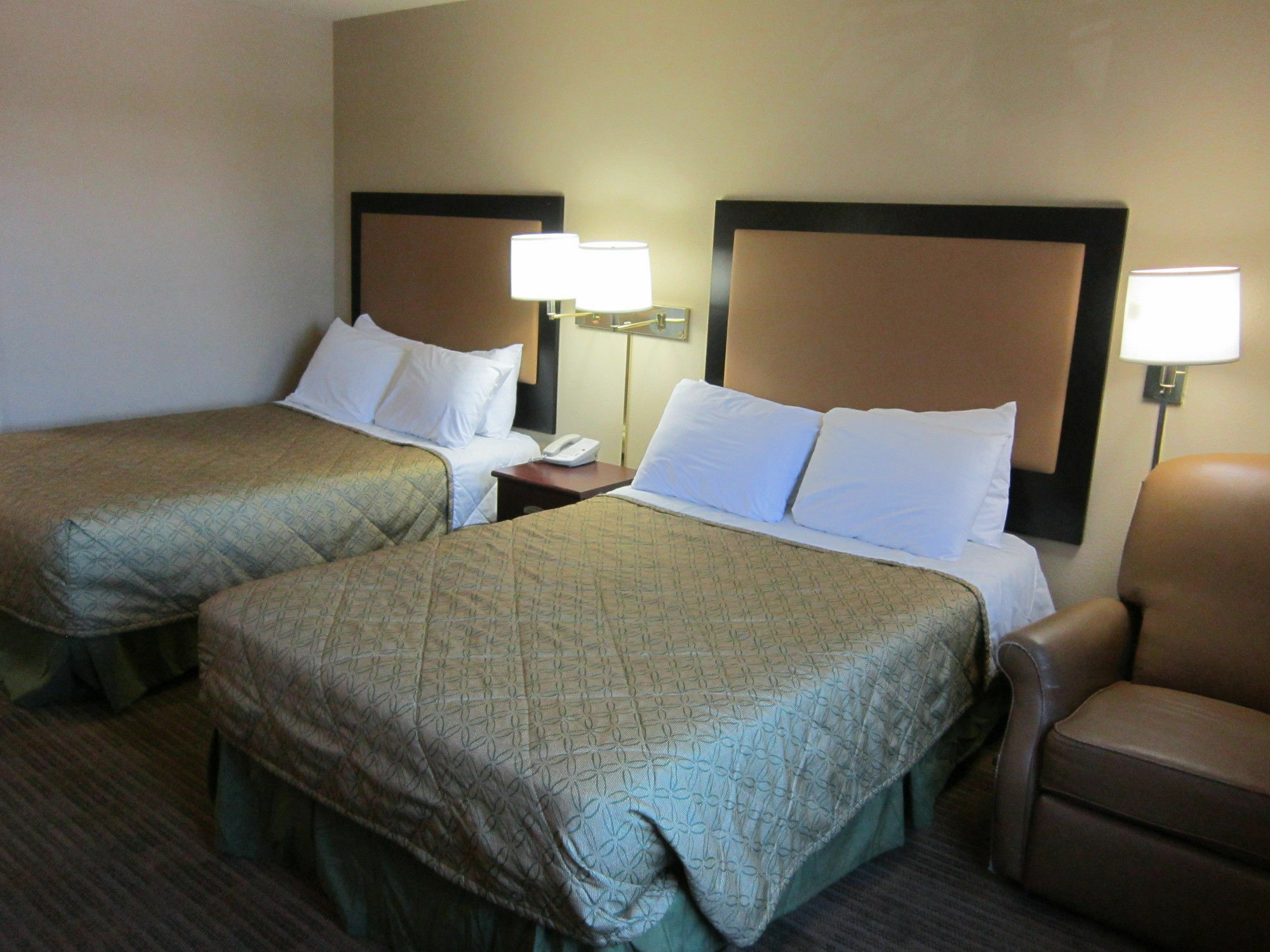 Extended Stay America Suites - Oakland - Эмеривилл Экстерьер фото